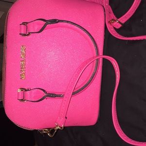 Medium Micheal Kors Handbag